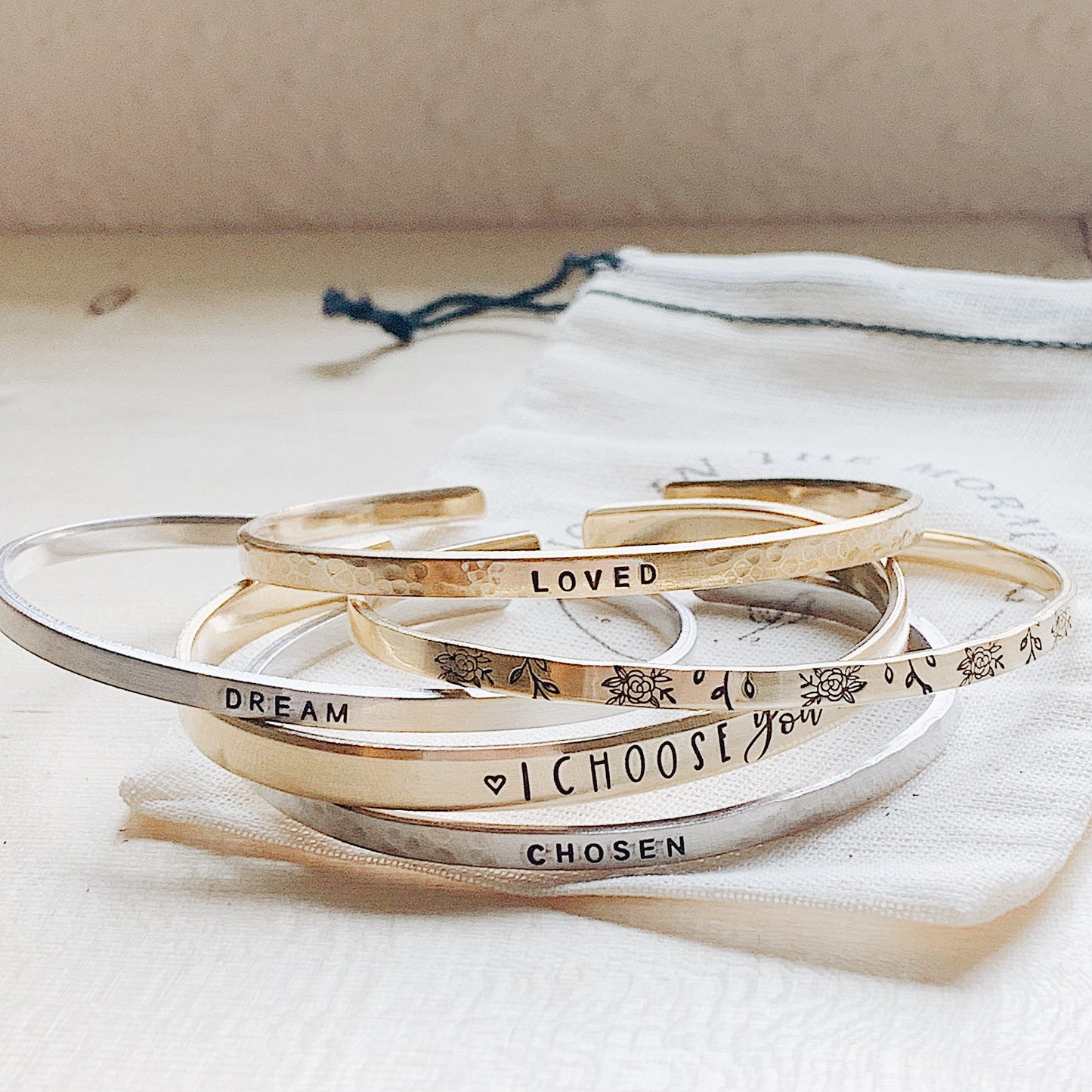 Peak Skinny Cuff